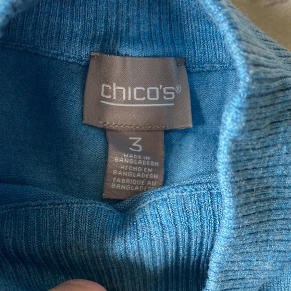 Bundle of Mock Necked Sweaters - Picture 4 of 12